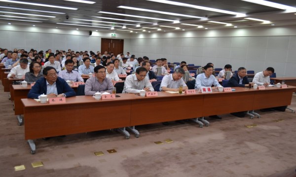 省政协会议2_副本.jpg 省政协会议2_副本.jpg